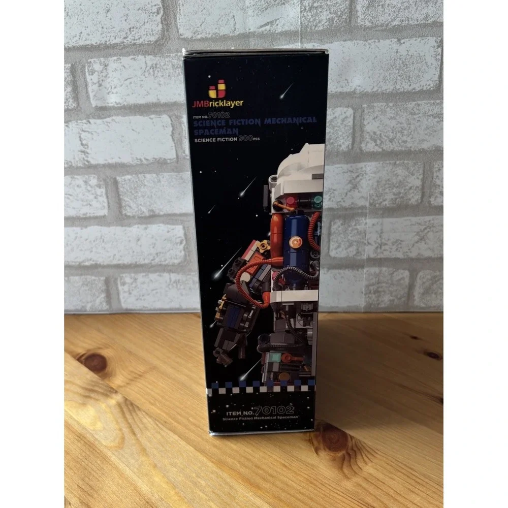 JMBricklayer Science‎ Fiction Mechanical Spaceman 70102 Building Set